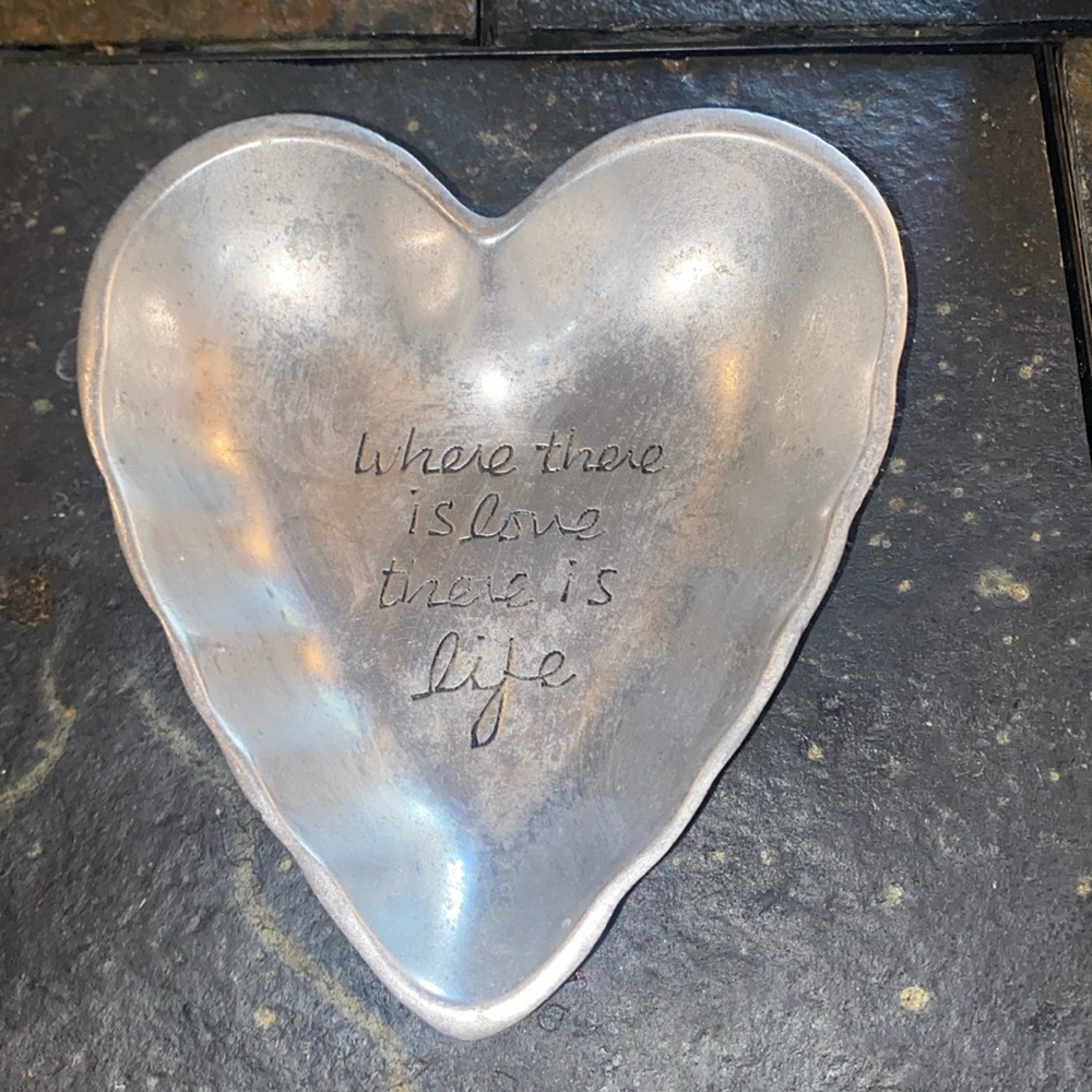 Sandra Magsamen for Silvestri heart dish